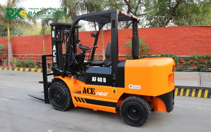 Chứng chỉ Vận hành xe Nâng là gì?