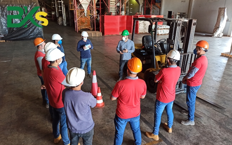 Giá trị của chứng chỉ khi học tại Trung tâm dạy lái xe Nâng tại TPHCM