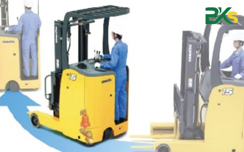 Đối tượng tham gia Khóa học Lái xe nâng ngắn hạn tại TPHCM