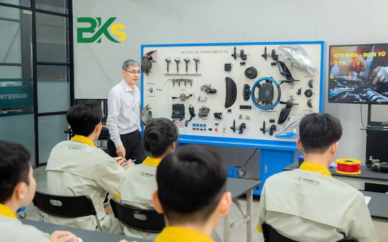 Học Điện lạnh ô tô 